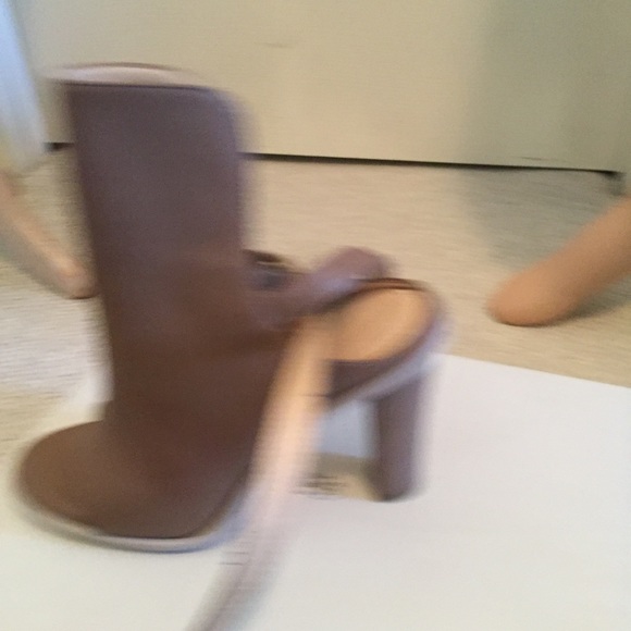 Brunello Cucinello shoes 37 $1975 On 7th runway - Picture 10 of 16